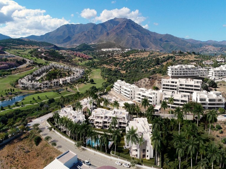 Apartment for Sale in Estepona, Malaga 15