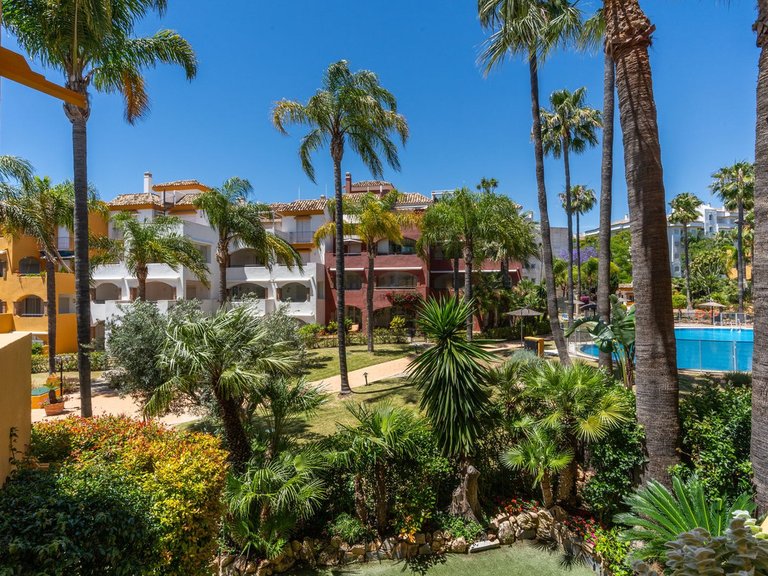 Apartment for Sale in Marbella, Malaga 13