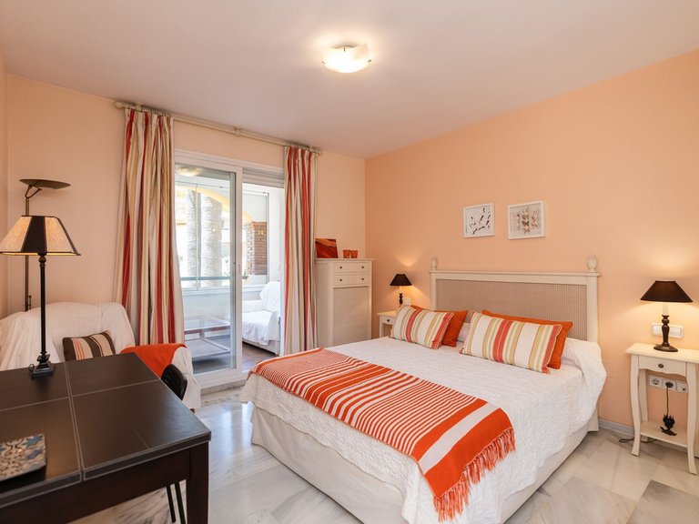 Apartment for Sale in Marbella, Malaga 18