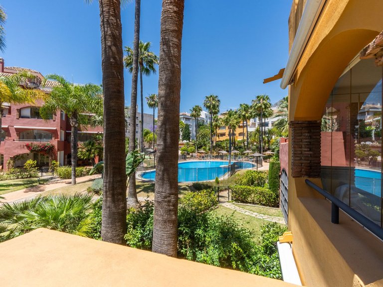 Apartment for Sale in Marbella, Malaga 21