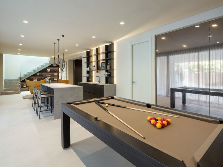 Villa for Sale in Los Flamingos, Malaga 30