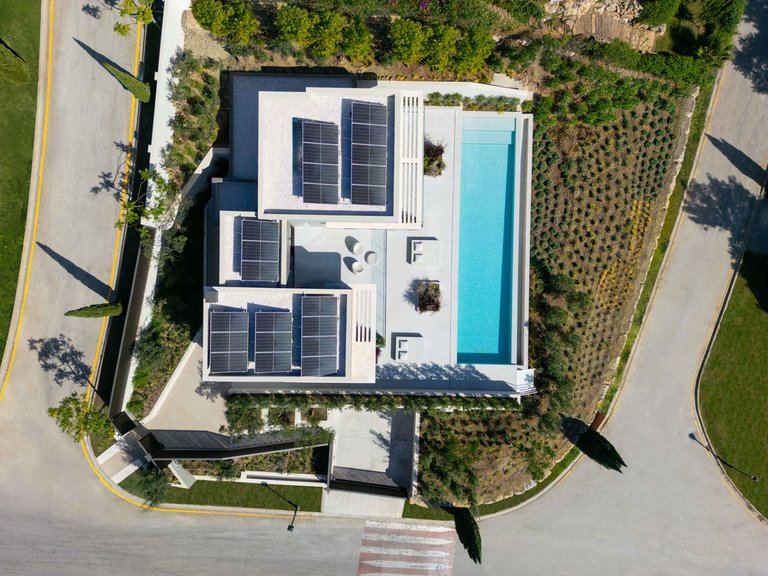 Villa for Sale in Los Flamingos, Malaga 34