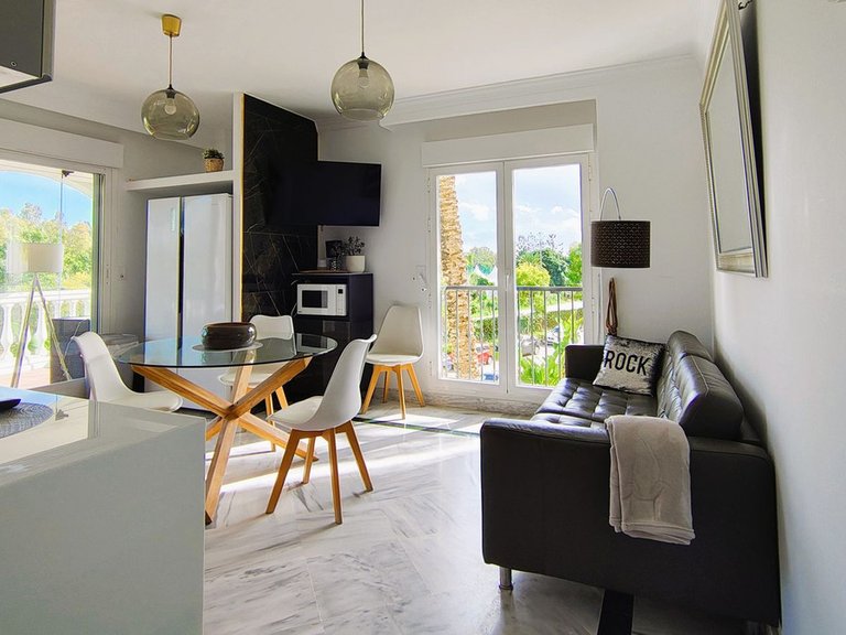 Apartment for Sale in Nueva Andalucía, Malaga 12