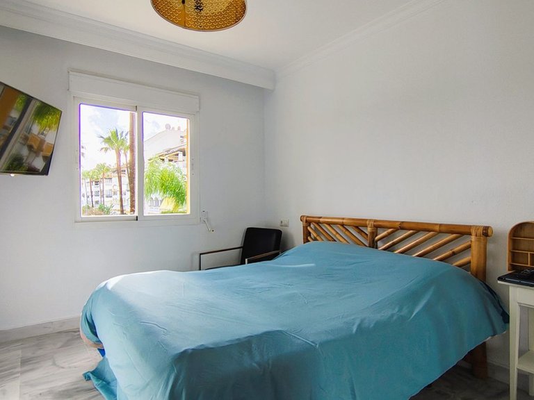Apartment for Sale in Nueva Andalucía, Malaga 13