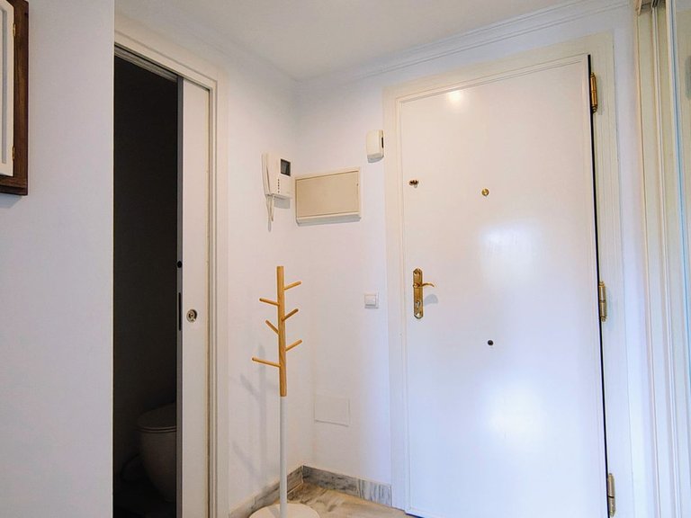 Apartment for Sale in Nueva Andalucía, Malaga 22