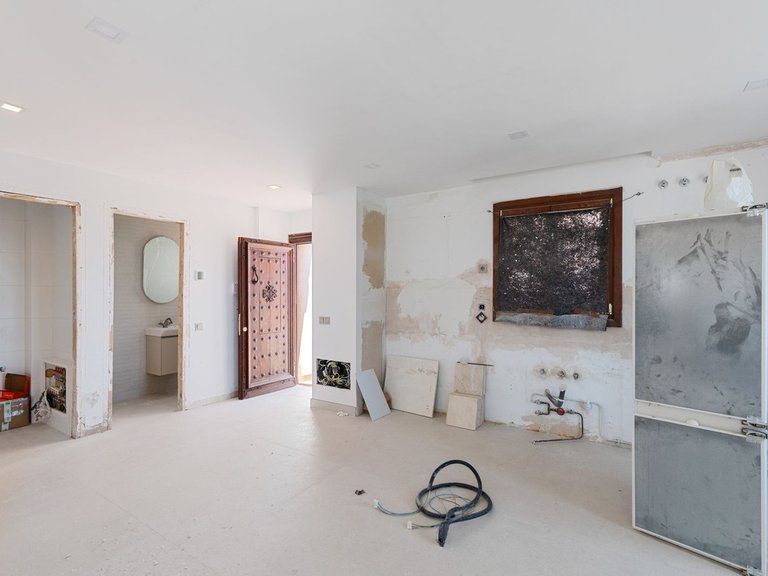 Villa for Sale in Benahavís, Malaga 2