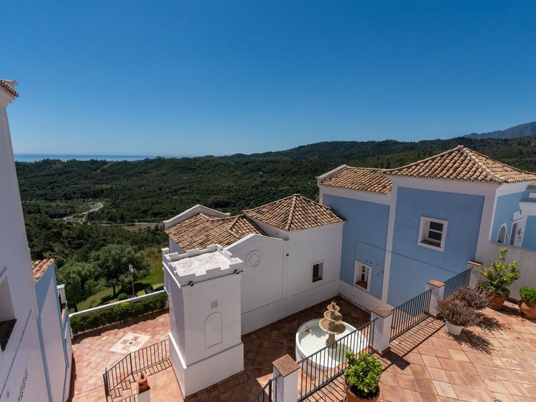 Villa for Sale in Benahavís, Malaga 34