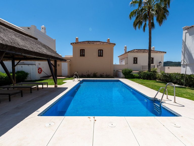 Villa for Sale in Benahavís, Malaga 35