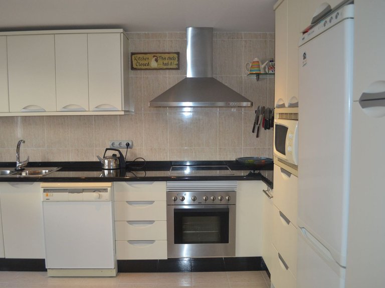 Villa for Sale in Alhaurin Golf, Malaga 13