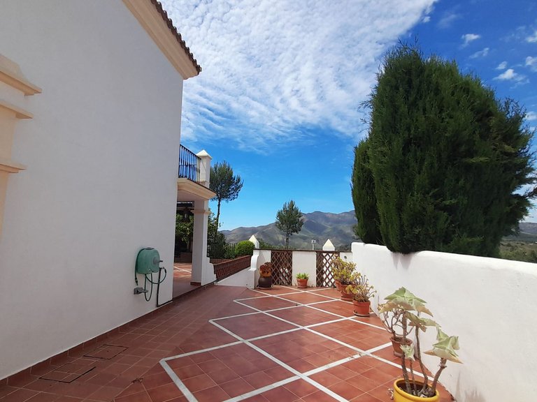 Villa for Sale in Alhaurin Golf, Malaga 27