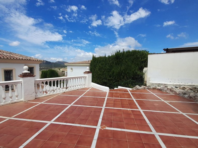 Villa for Sale in Alhaurin Golf, Malaga 36