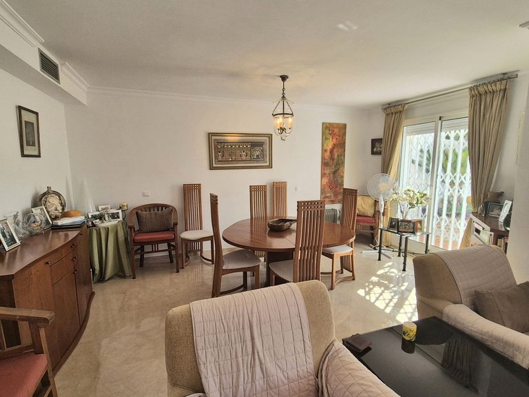 Villa for Sale in Alhaurin Golf, Malaga 6