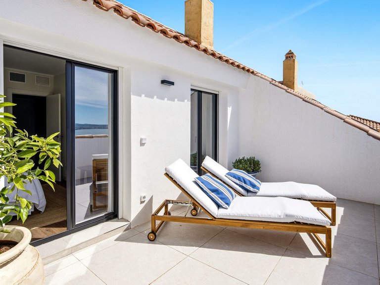 Apartment for Sale in Torrequebrada, Malaga 14