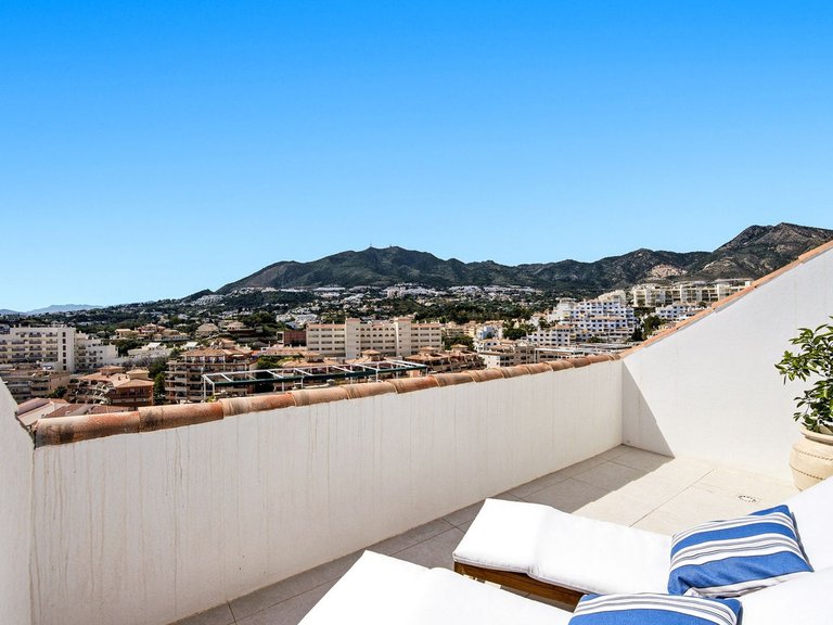 Apartment for Sale in Torrequebrada, Malaga 16