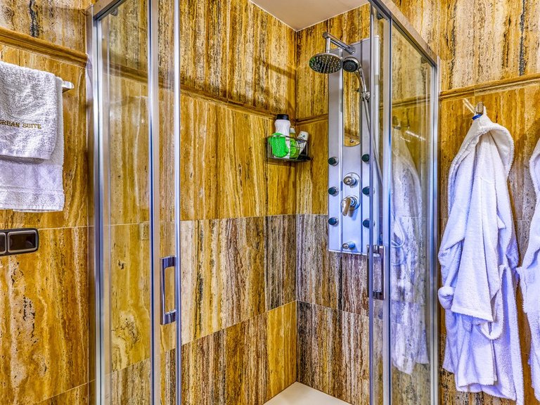 Villa for Sale in Alhaurín De La Torre, Malaga 25