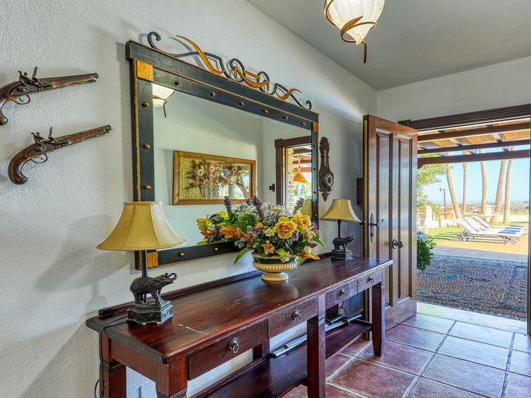 Villa for Sale in Alhaurín De La Torre, Malaga 36