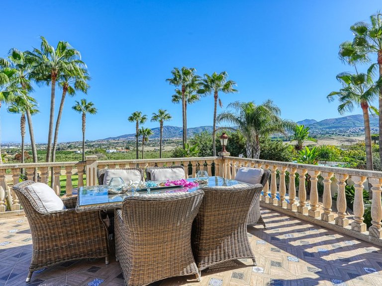 Villa for Sale in Alhaurín De La Torre, Malaga 44