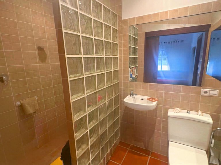 Villa for Sale in Casares, Malaga 24