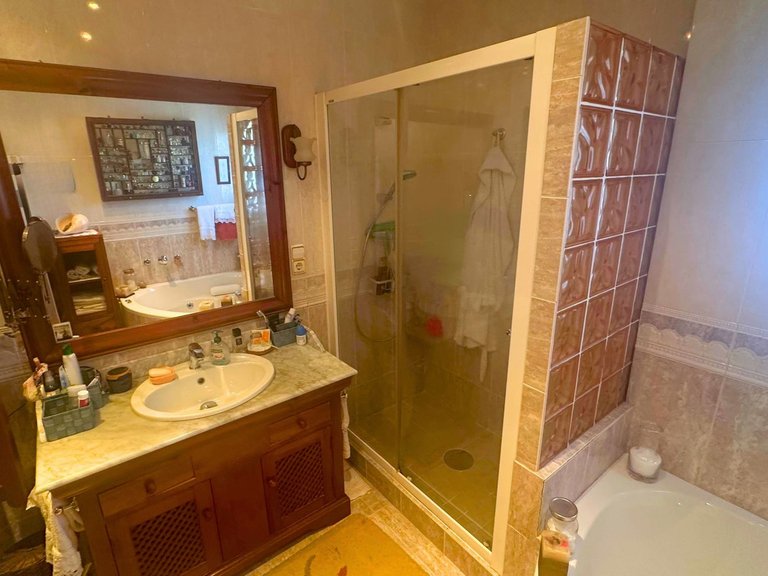 Villa for Sale in Casares, Malaga 38