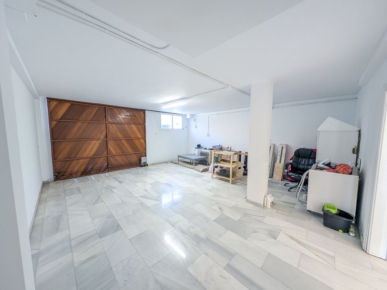 Villa for Sale in Nueva Andalucía, Malaga 14