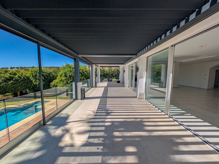 Villa for Sale in Nueva Andalucía, Malaga 35
