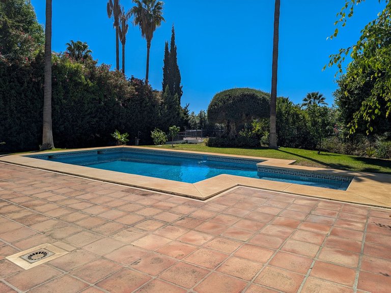 Villa for Sale in Nueva Andalucía, Malaga 51