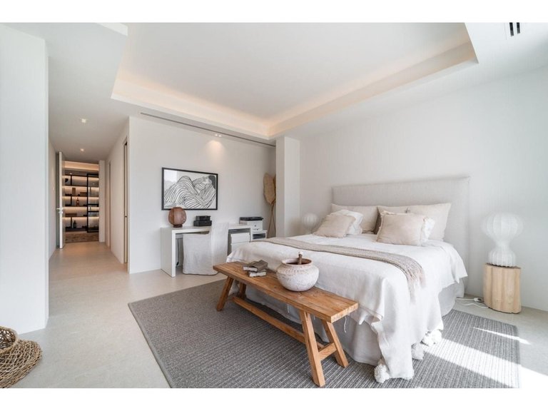 Villa for Sale in Benahavís, Malaga 13