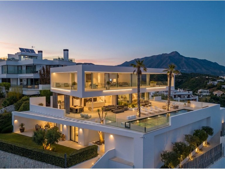Villa for Sale in Benahavís, Malaga 31