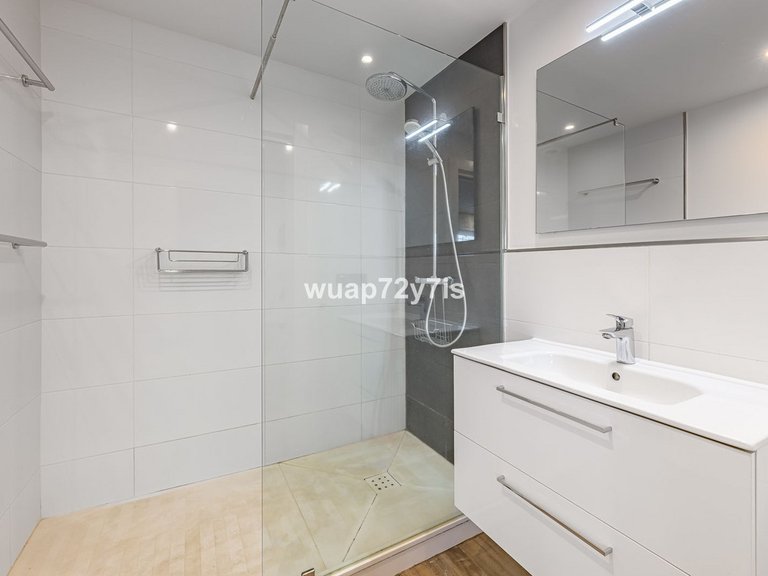 Villa for Sale in Guadalmina Alta, Malaga 34