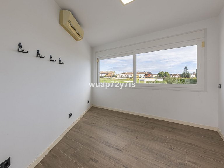 Villa for Sale in Guadalmina Alta, Malaga 40