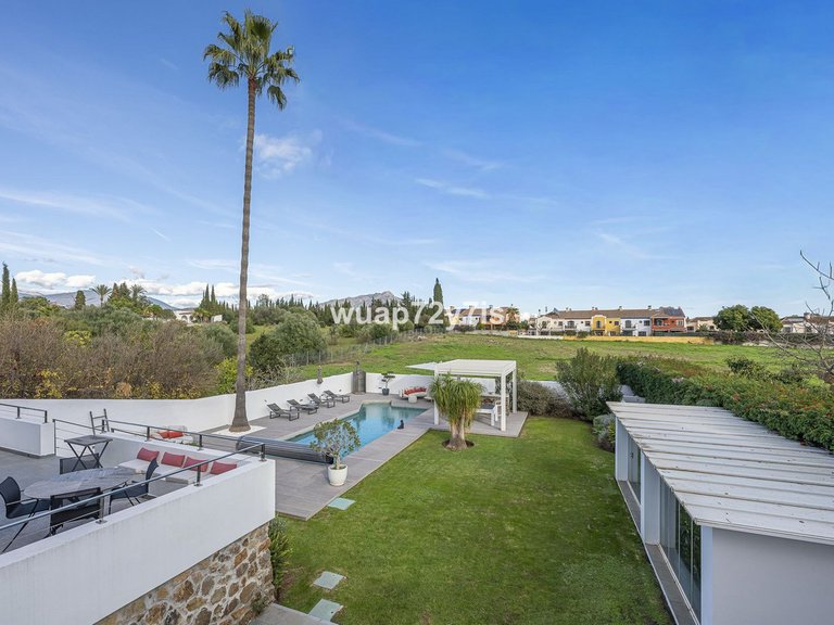 Villa for Sale in Guadalmina Alta, Malaga 50