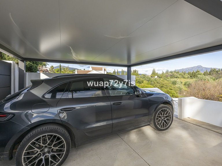 Villa for Sale in Guadalmina Alta, Malaga 57