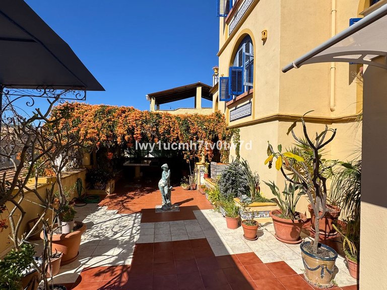 Villa for Sale in Malagueta, Malaga 14