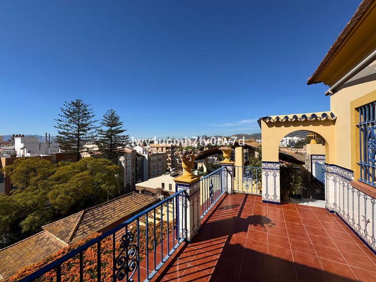 Villa for Sale in Malagueta, Malaga 34