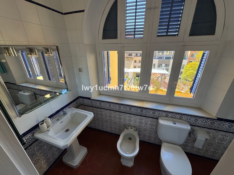 Villa for Sale in Malagueta, Malaga 36