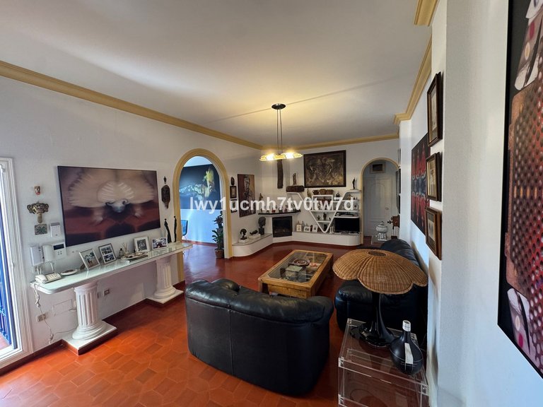 Villa for Sale in Malagueta, Malaga 4