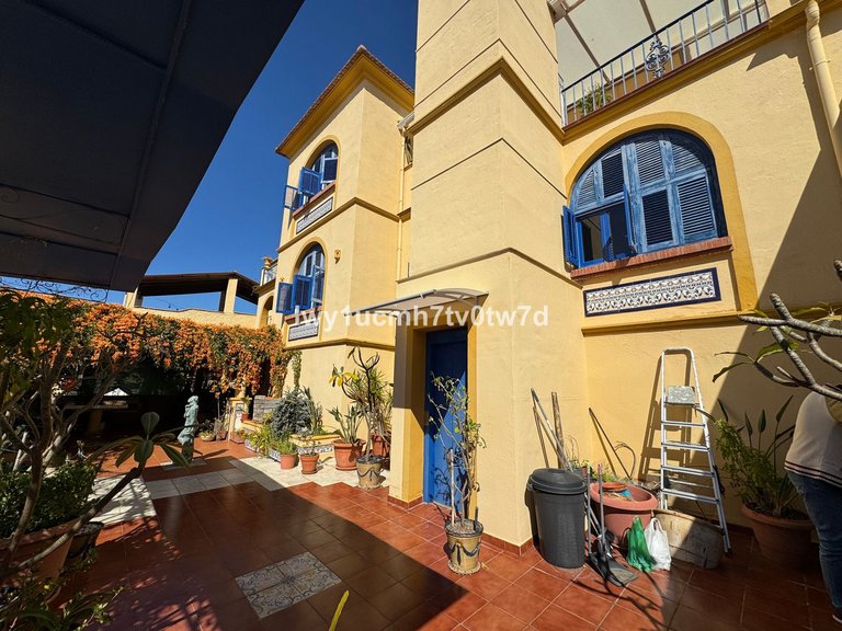 Villa for Sale in Malagueta, Malaga 42