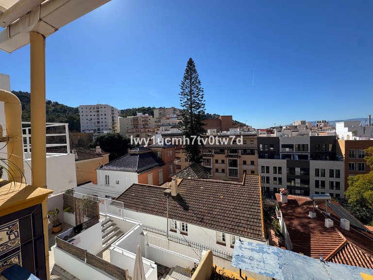 Villa for Sale in Malagueta, Malaga 44