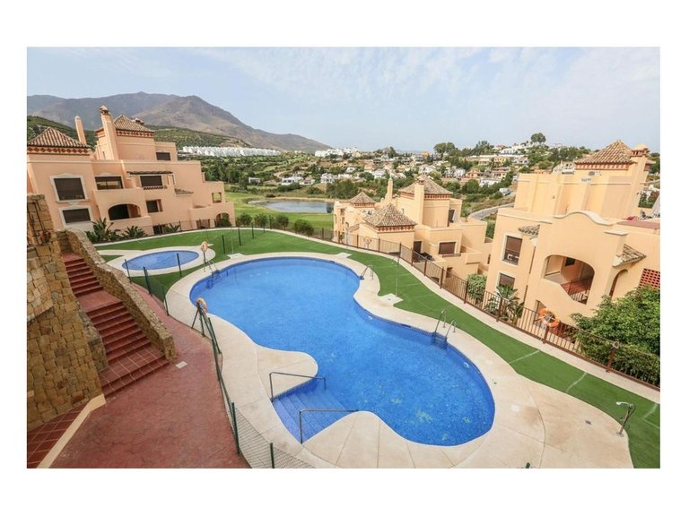 Apartment for Sale in Estepona, Malaga 1