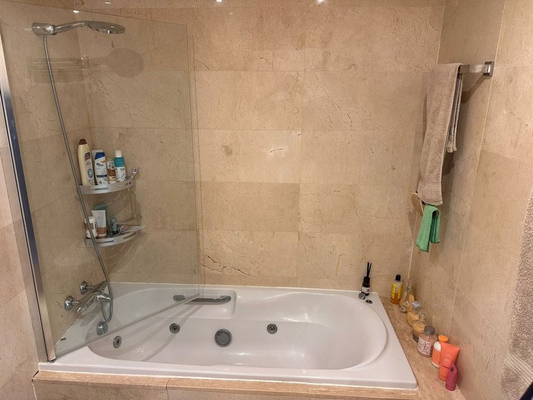Apartment for Sale in Estepona, Malaga 27