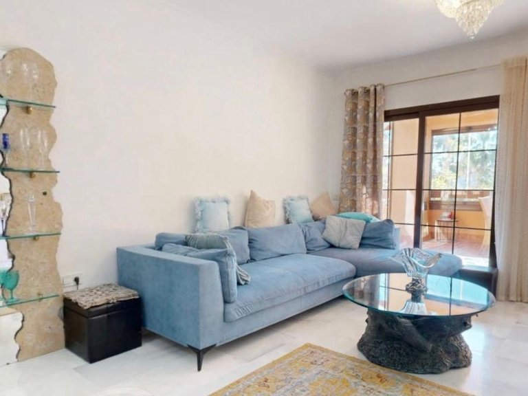 Apartment for Sale in Hacienda Del Sol, Malaga 18