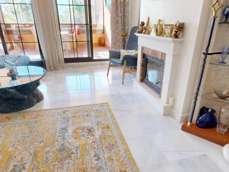 Apartment for Sale in Hacienda Del Sol, Malaga 2