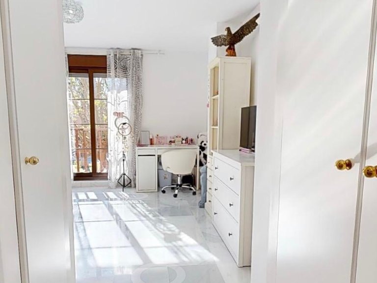 Apartment for Sale in Hacienda Del Sol, Malaga 26