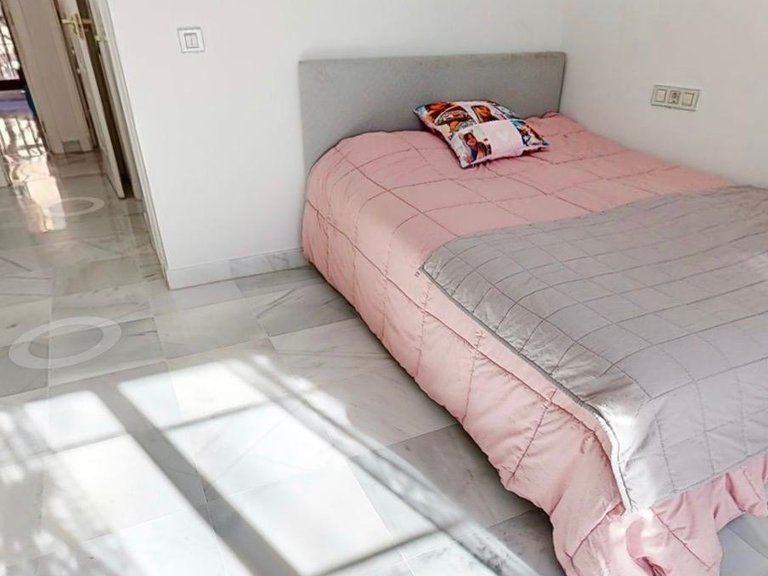Apartment for Sale in Hacienda Del Sol, Malaga 28