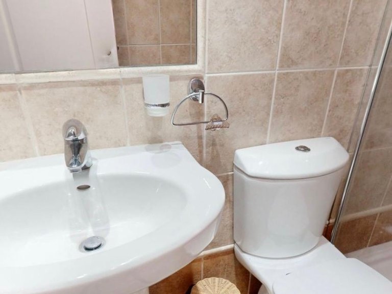 Apartment for Sale in Hacienda Del Sol, Malaga 38