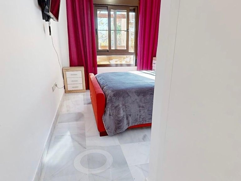 Apartment for Sale in Hacienda Del Sol, Malaga 39