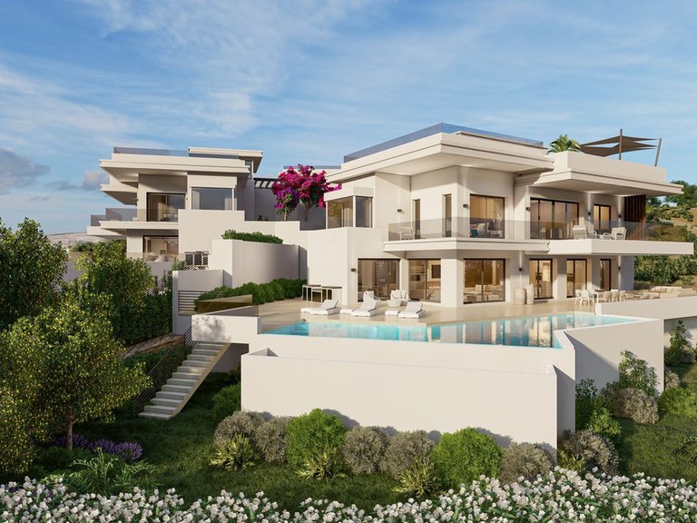 Villa for Sale in Estepona, Malaga 4