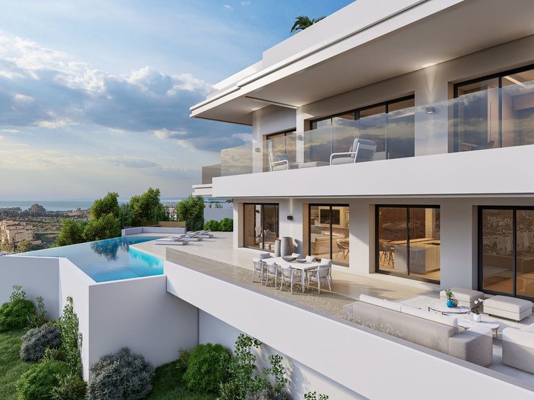 Villa for Sale in Estepona, Malaga 5