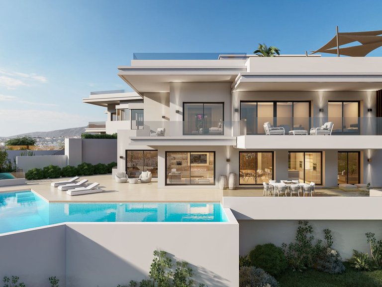 Villa for Sale in Estepona, Malaga 6