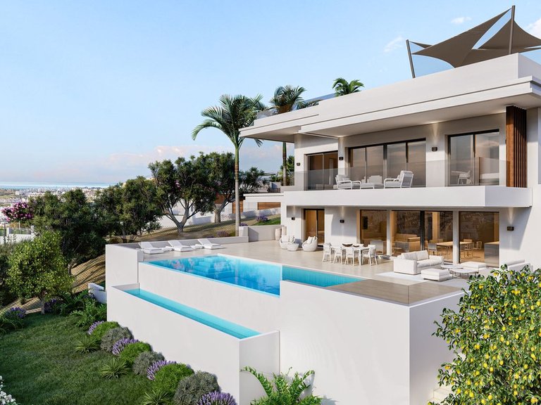Villa for Sale in Estepona, Malaga 9